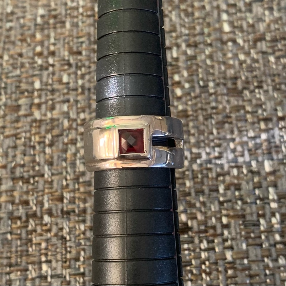 Sterling Silver Ring with Square Garnet Accent - Red